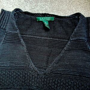 Ralph Lauren sleeveless black knit sweater size medium